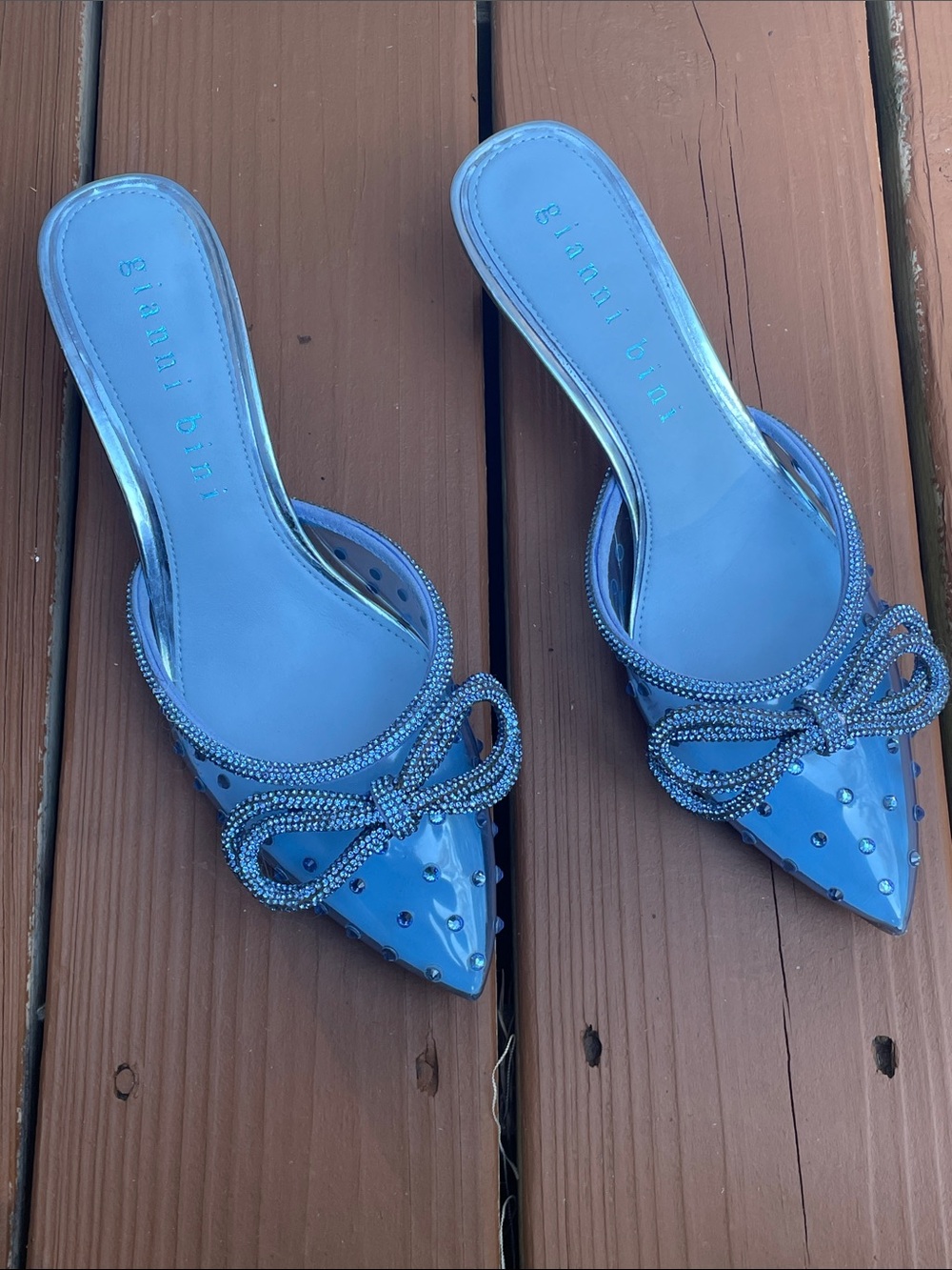 Gianni Bini Powder Blue Rhinestone Bow Pointed Toe Mules Heels Size 6